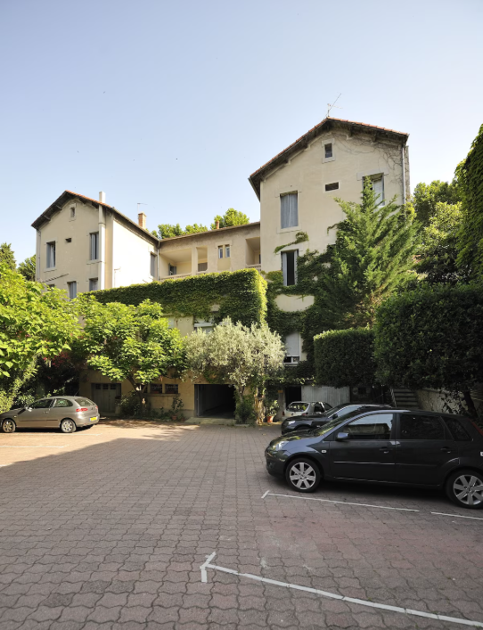 Parking-Contact-Hotel-d-Angleterre-Avignon.png