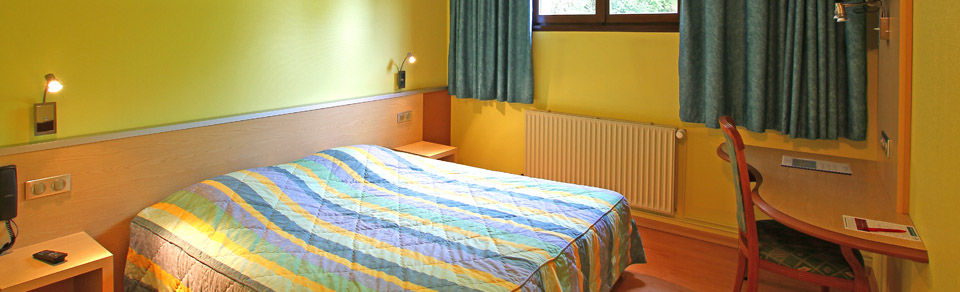 Chambre-double-ter-Contact-Hotel-Sud-Hotel-Huttenheim.jpg