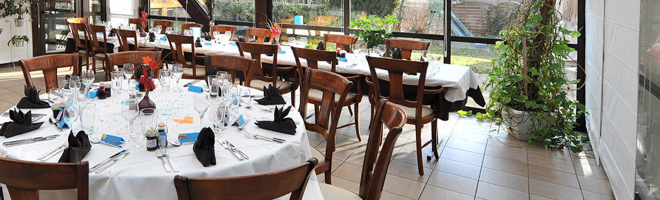 Restaurant-bis-Contact-Hotel-Sud-Hotel-Huttenheim.jpg