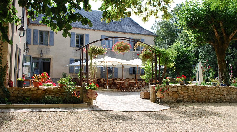 Facade-Cosy-Place-Le-Moulin-de-Mitou-3-Auriac-Du-Perigord.jpg